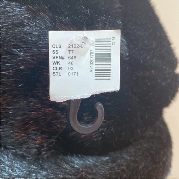 VTG Y2K Black Faux Fur Monster Goth Bucket Hat - Picture 6 of 8